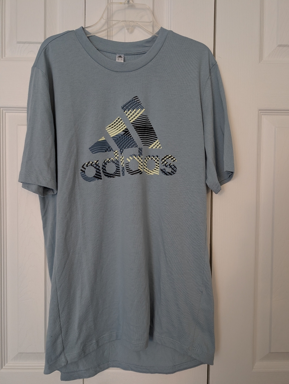 Men's Small Adidas Graphic T-shirt
